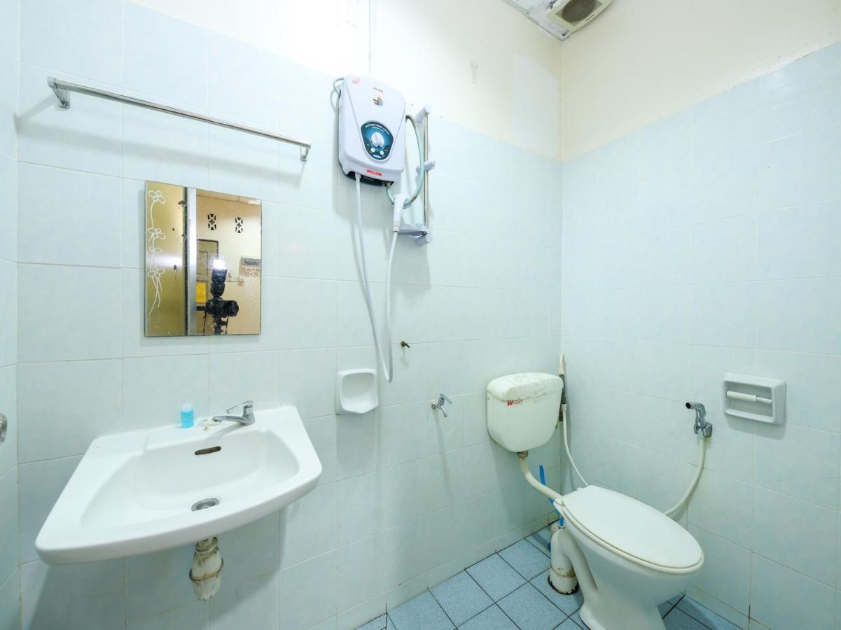 Oyo 89763 Bluewater Otel Mersing Dış mekan fotoğraf