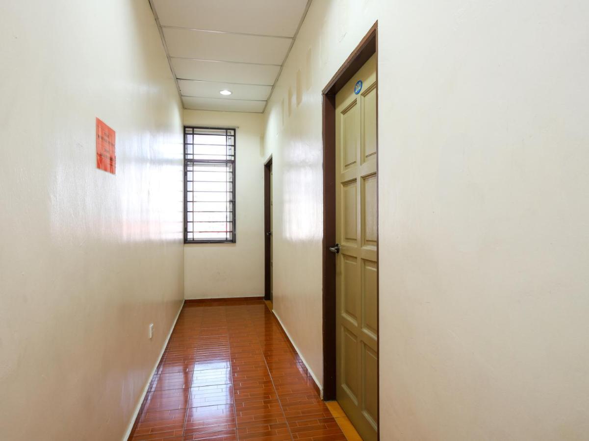 Oyo 89763 Bluewater Otel Mersing Dış mekan fotoğraf
