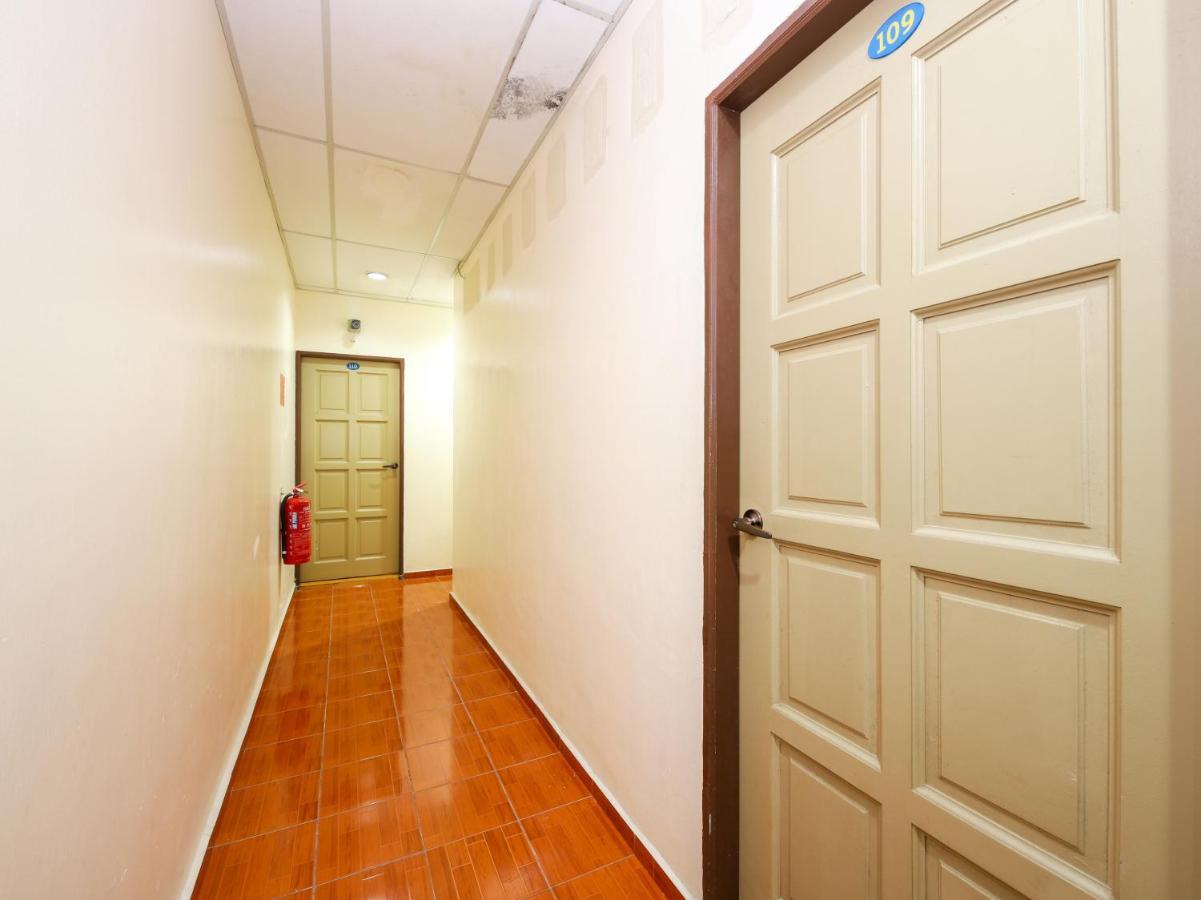 Oyo 89763 Bluewater Otel Mersing Dış mekan fotoğraf